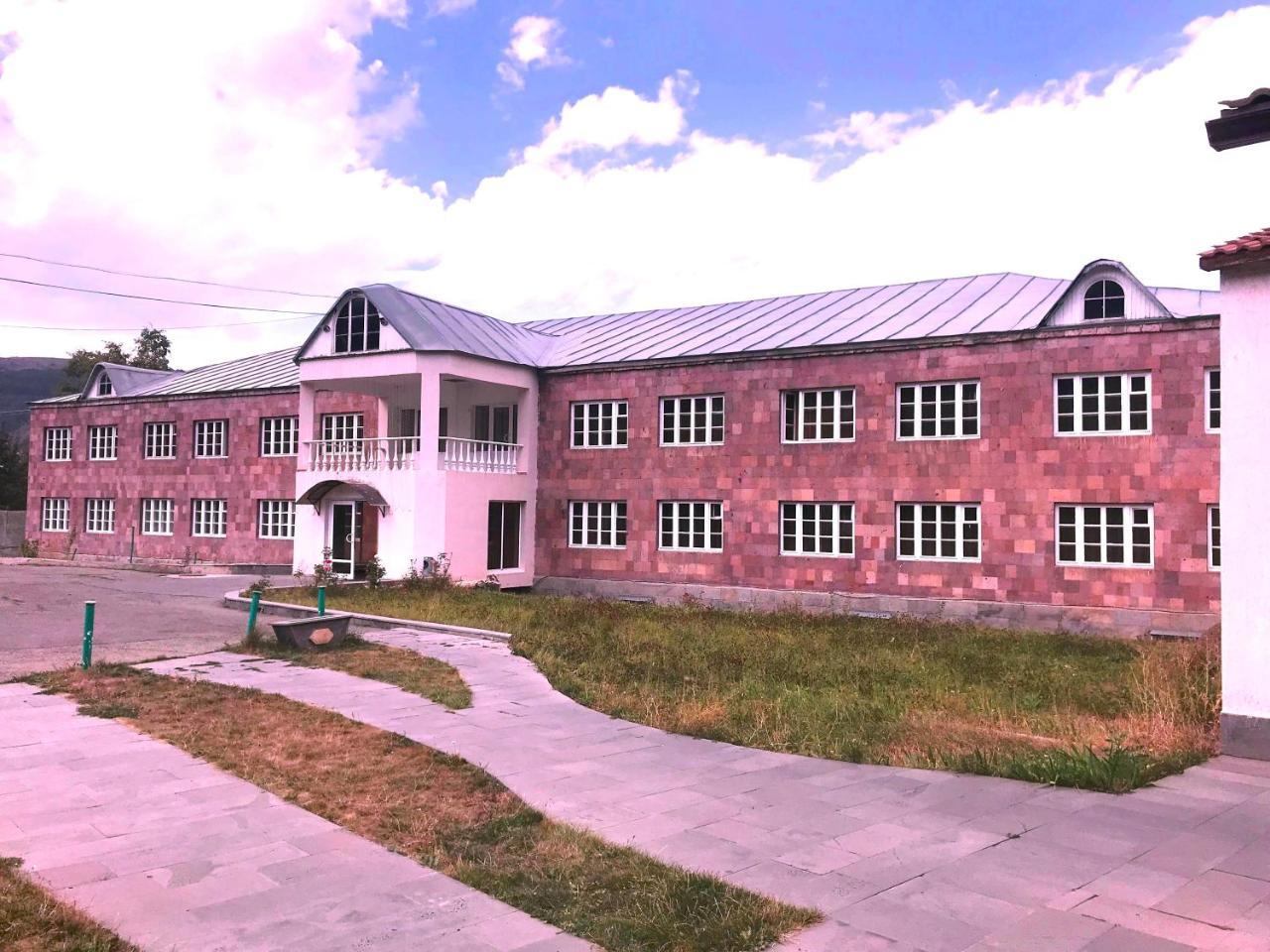 Hotel Aliq Tsaghkadzor Exterior foto